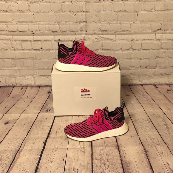Adidas NMD R2 PrimeKnit - Picture 1 of 7